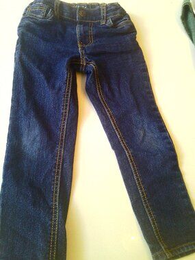 BGOSH Jeans size 4T Kids Dark Bleu Good Conditions Boys